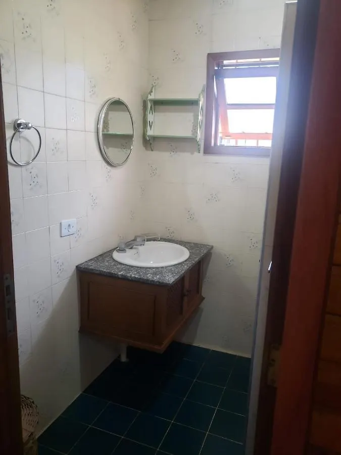 Chale Sonho Da Vovo A 5 Minutinhos Do Centrinho De Capivari Campos do Jordao 0*,