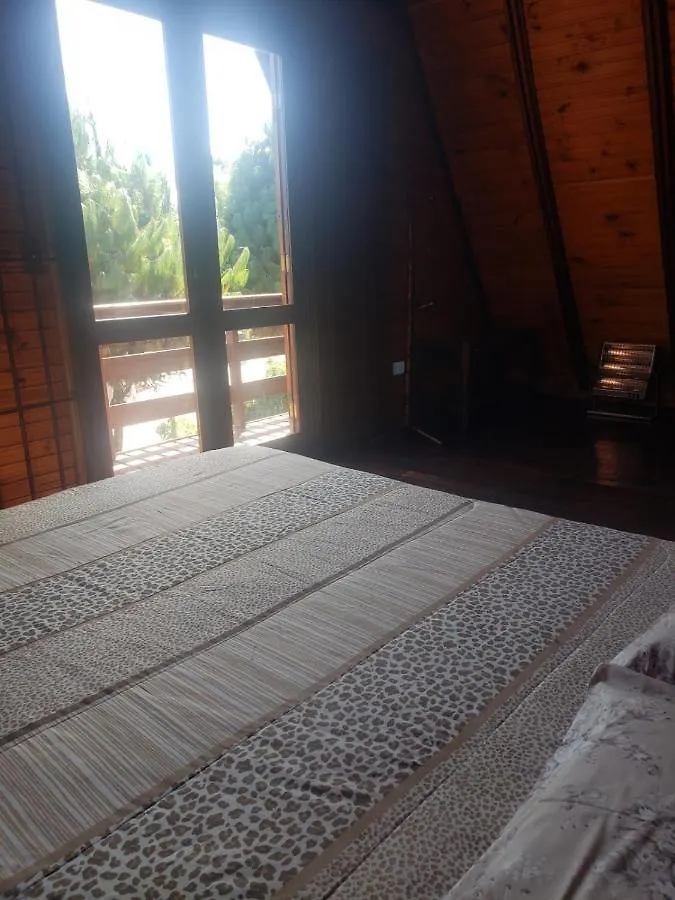 Chale Sonho Da Vovo A 5 Minutinhos Do Centrinho De Capivari Campos do Jordao 0*,  Brazil